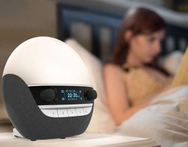 Simulateur d'aube Lumie Sunrise Alarm - Lampe de luminothérapie